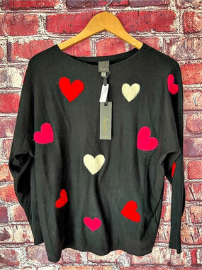 NWT Aaeda Felt Multi Heart Applique Pullover Crewneck Sweater Black M